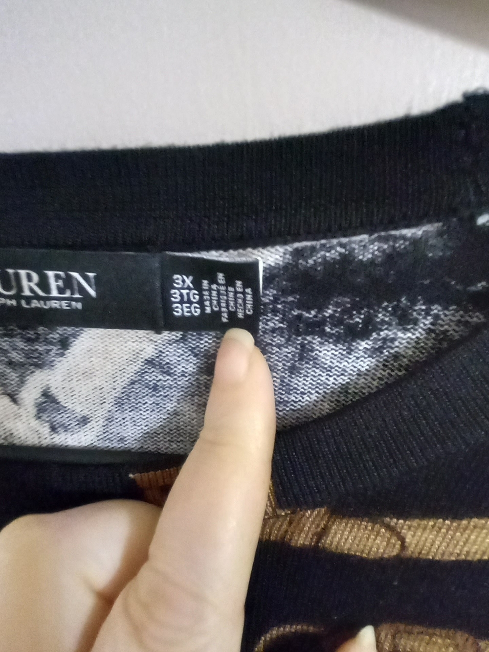 Black Label Ralph Lauren 3X Sweater Top with Metallic Gold Chain & Bridle Motif - Picture 2 of 4
